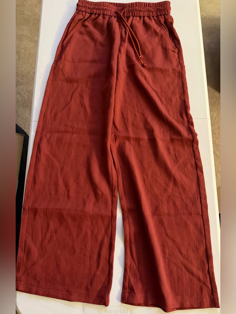 HALARA Wide-Leg Drawstring Pants - Rust Red